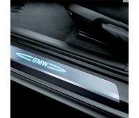 Комплектт дооснащения декоративными накладками на пороги с подсветкой BMW E70, E71, E72