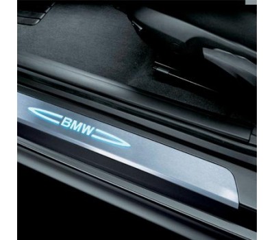 Комплектт дооснащения декоративными накладками на пороги с подсветкой BMW E70, E71, E72