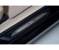 Накладка порога передний в M-стиле BMW F20, F45, F46, F30, F31, F34, F35, F35 LCI, F80, F36, F48