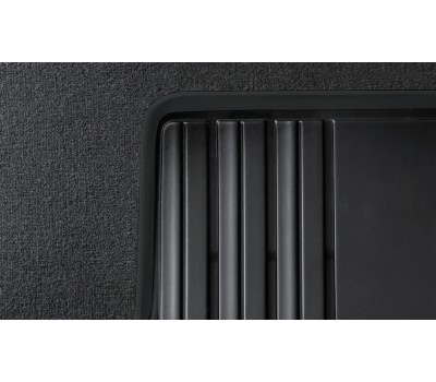 Резиновые коврики задние черные BMW F45