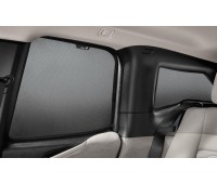 Солнцезащитные шторы задних боковых стекол i3 I01