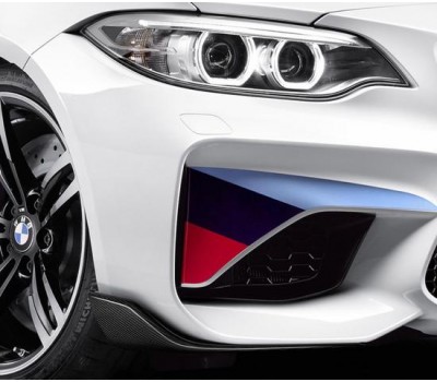 Передняя нижняя насадка бампера карбон правый M Performance BMW F87
