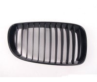 Решетка радиатора черная правая M Performance BMW E81, E82, E87, E88