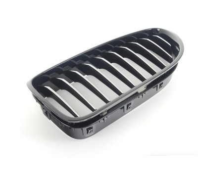 Решетка радиатора черная левая M Performance BMW F06, F12, F13