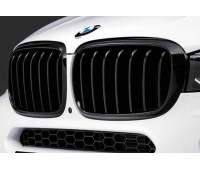 Решетка радиатора черная левая M Performance BMW F15, F16