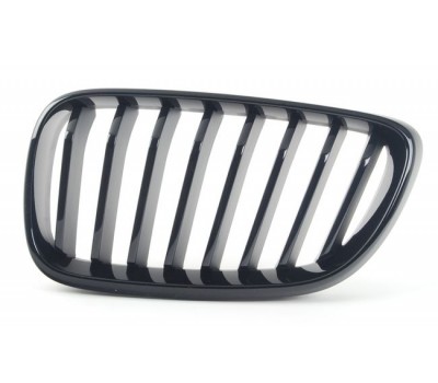 Решетка радиатора черная левая M Performance BMW F22, F23
