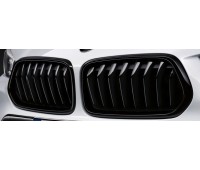 Решетка радиатора черная левая M Performance F39